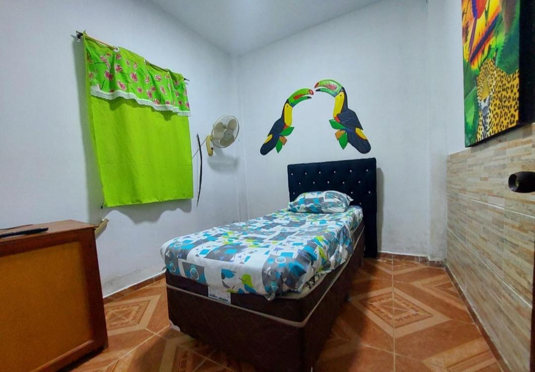 Hostal Selvatrip Leticia Exteriör bild
